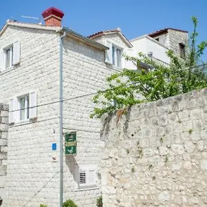 Ivomar Appartement Trogir