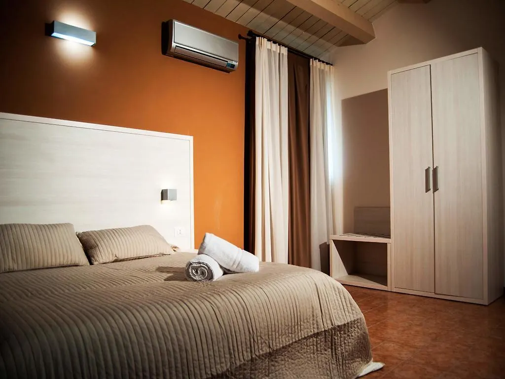 Country house Torre Di Renda Guest House Piazza Armerina Italy